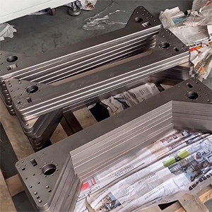 厚20mm鋼板矯平機，長1米高精密零件整平機，矯平精度5絲內